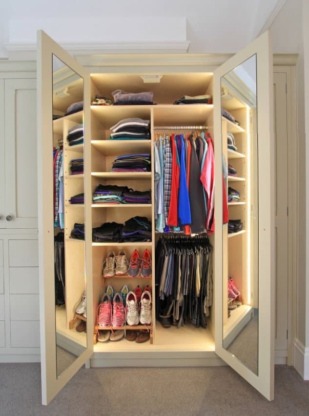 Closet Style The Difference Between Walk In Reach In