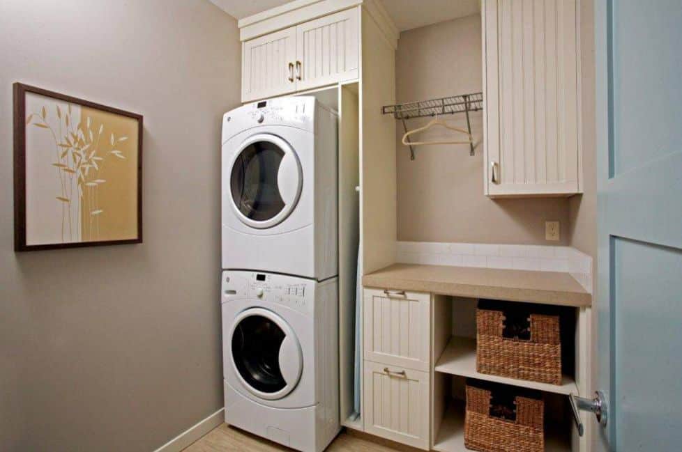 basement laundry room plans
