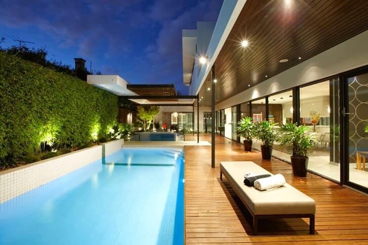 Luxury Pools With Waterfalls