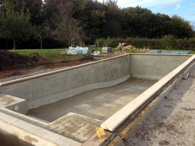 in ground concrete pool