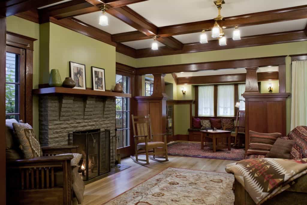 Featured image of post Craftsman Style House Interior Pictures - Craftsman house plans are one of the more popular architectural styles.