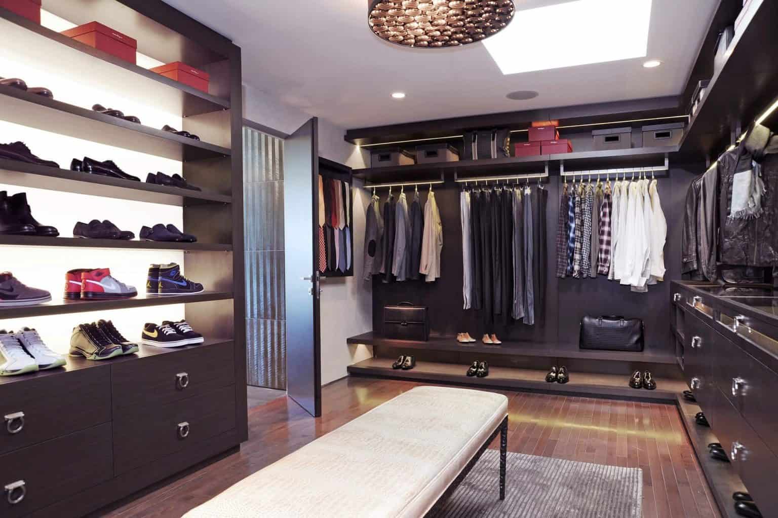 28 Beautiful Walk-In Closet Storage Ideas and Designs