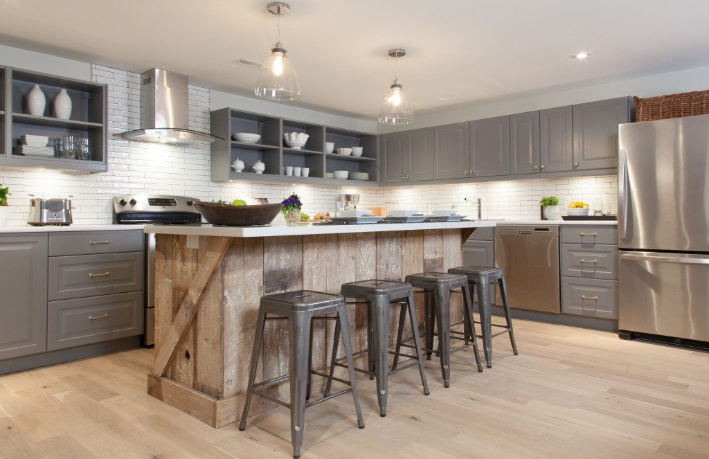 30 Ideas Of Reclaimed Barn Wood Kitchen Island