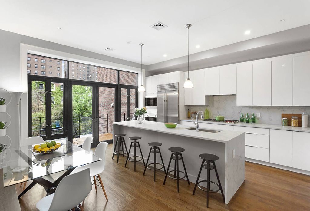 kitchen layout on one wall