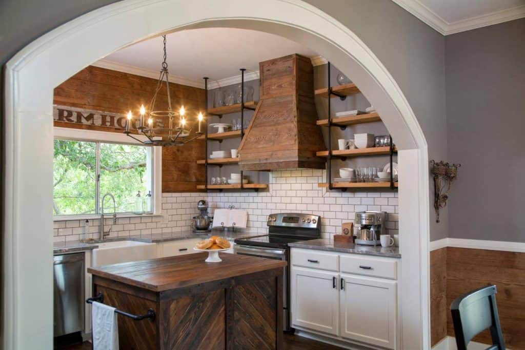 California Spanish Style Kitchens