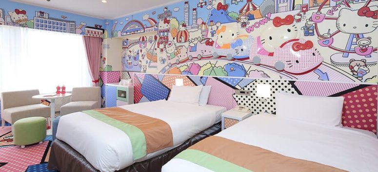 25 Adorable Hello Kitty Bedroom Decoration Ideas for Girls