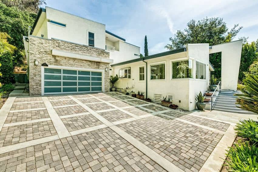 Contemporary Driveway Pavers