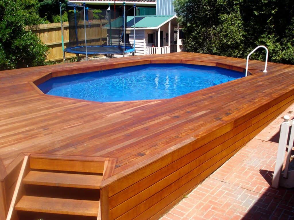 above ground pool small deck