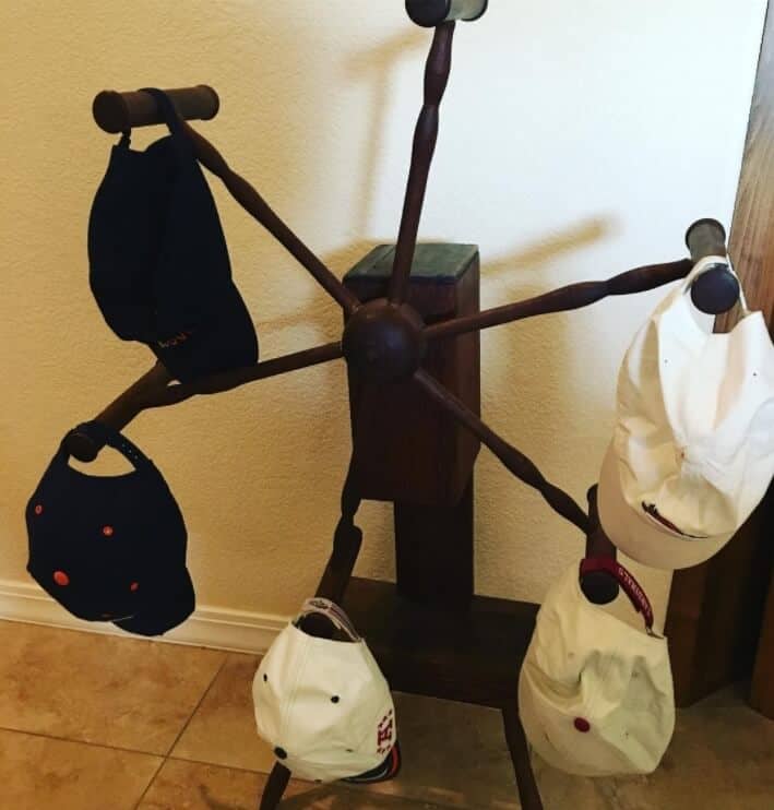 hat hanger for wall
