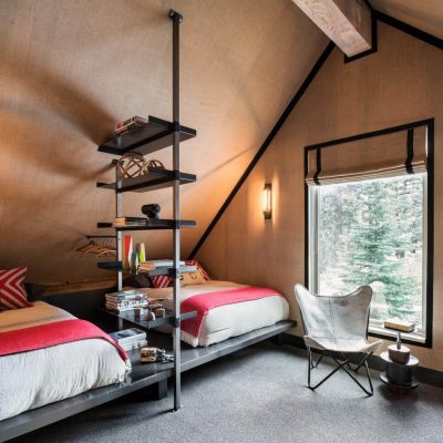 21+ Attic Bedroom Design Ideas (Cozy & Inviting)
