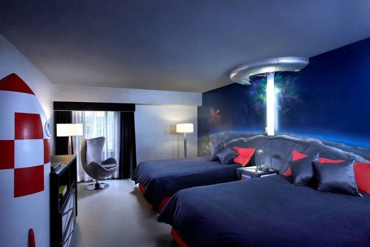 space themed bedroom for adults