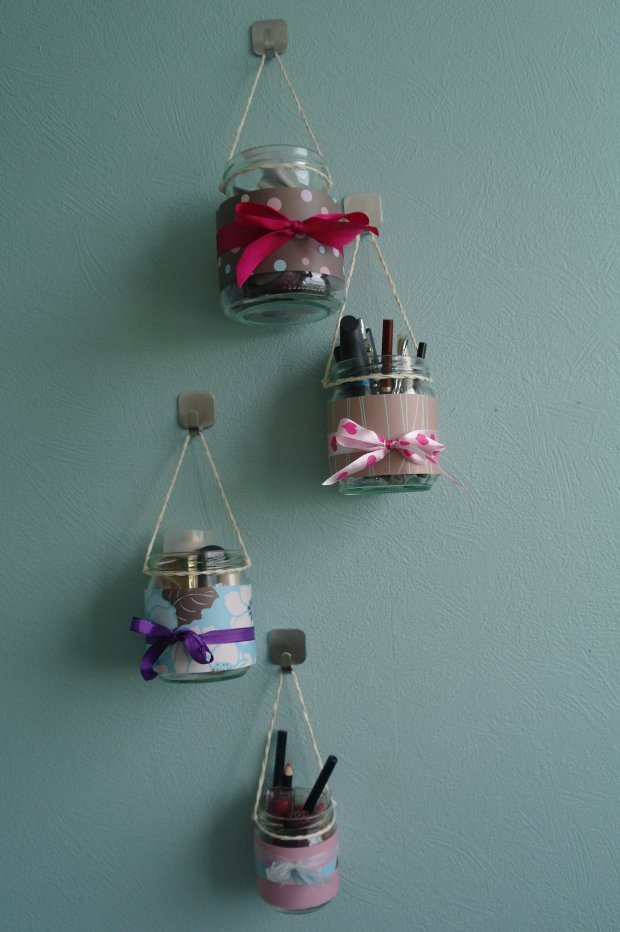 wall mounted makeup organizer