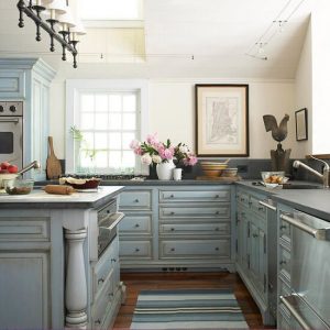 24 Blue Kitchen Cabinet Ideas to Breathe Life into Your Kitchen