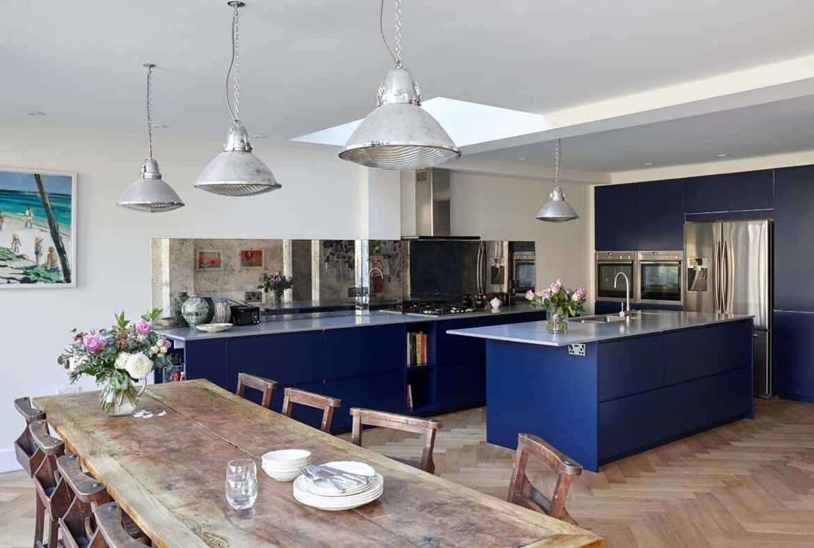 24 Blue Kitchen Cabinet Ideas to Breathe Life into Your ...