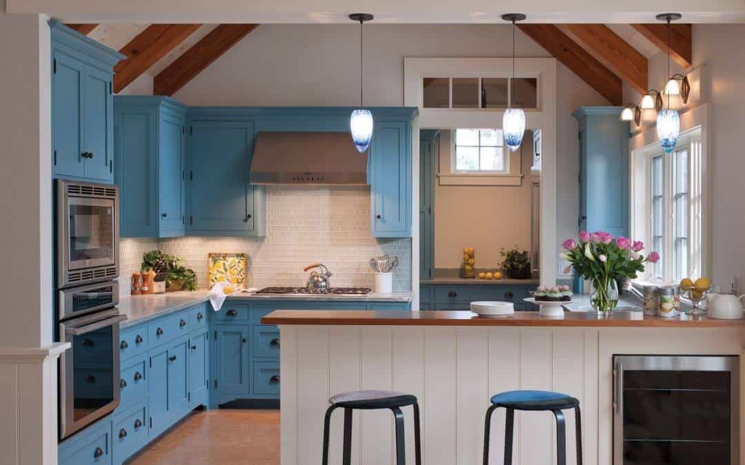 24 Blue Kitchen Cabinet Ideas To Breathe Life Into Your Kitchen