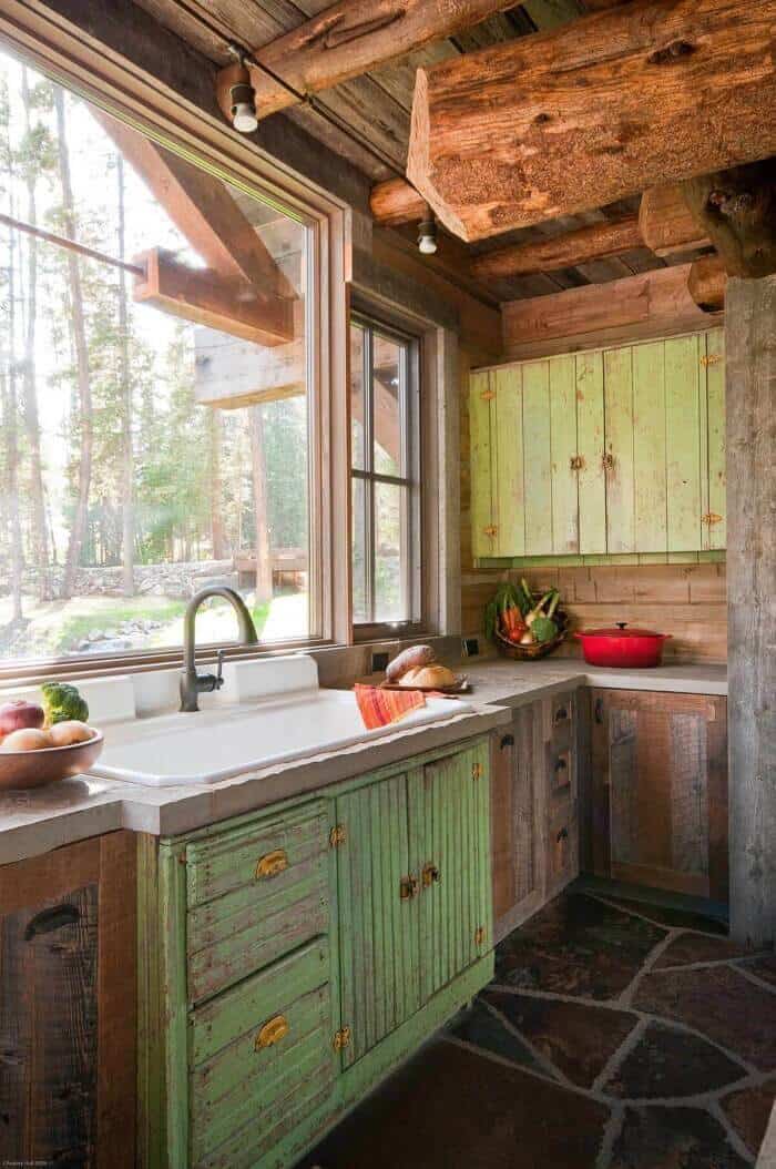 There are a lot of ideas on how to decorate a kitchen Rustic Kitchen Cabinets