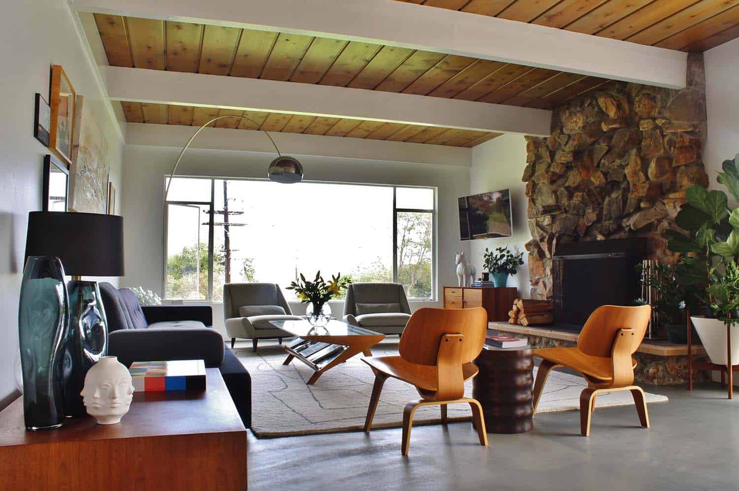 Mid Century Modern Living Room On A Budget