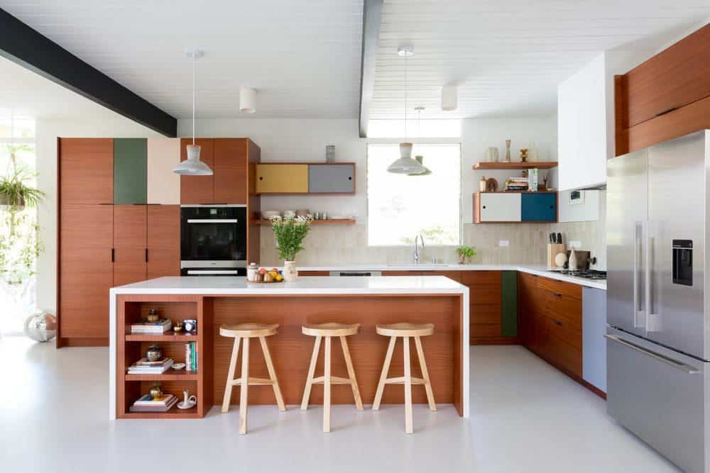 Minimalist Modern Mid Century Kitchen