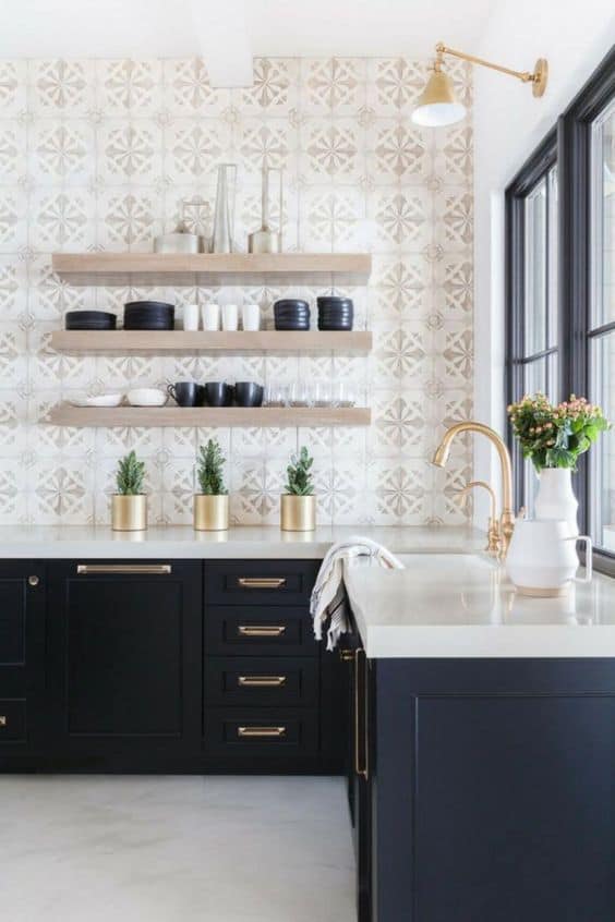 Traditional Farmhouse Kitchens