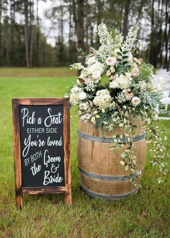 Rustic Wedding Decoration Ideas 1