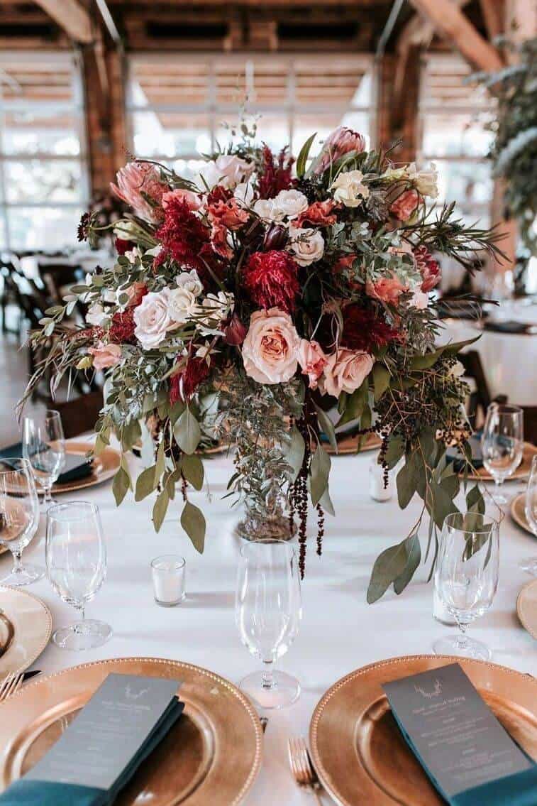 Rustic Wedding Decoration Ideas 15