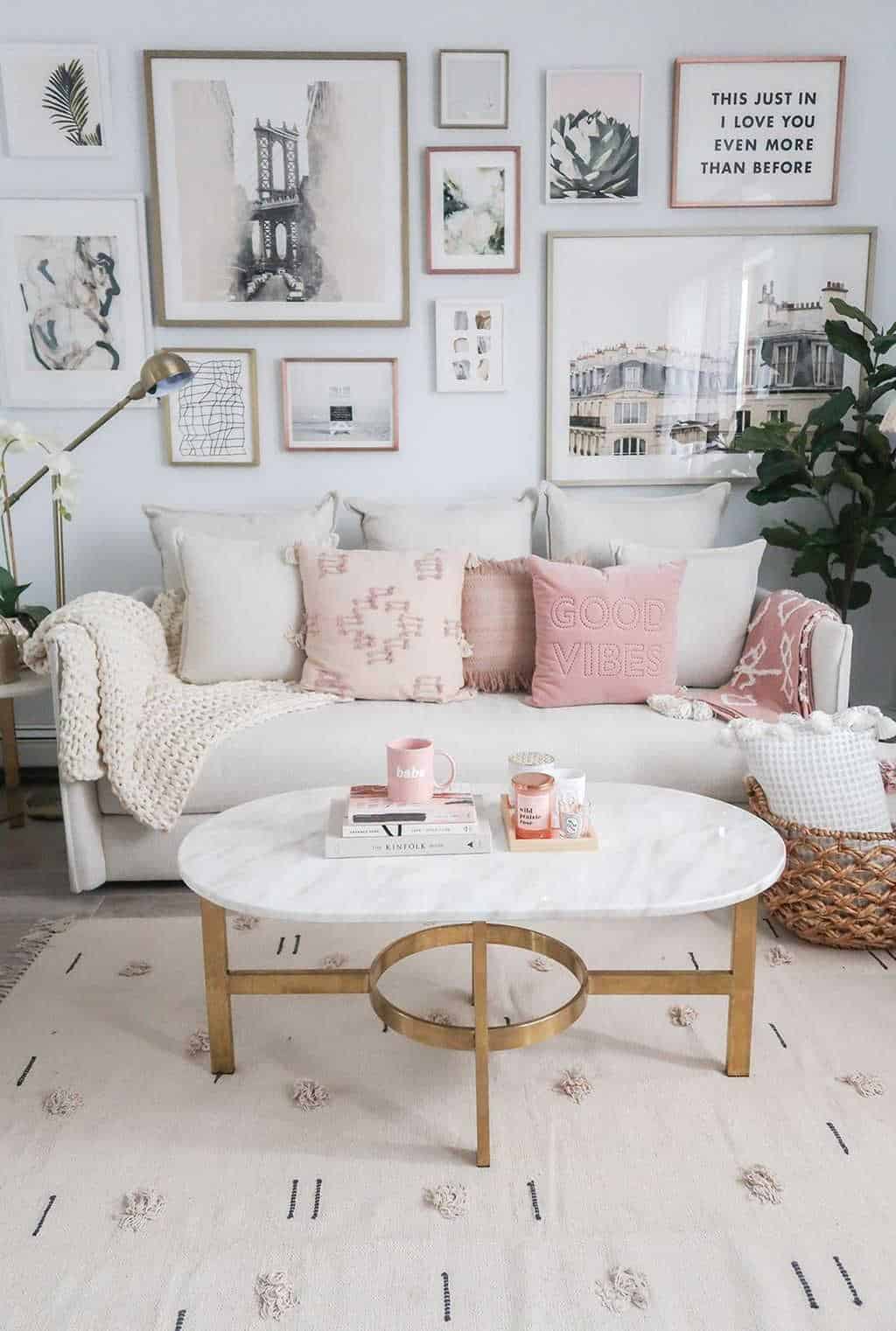 Shabby Chic Style Living Room Vintage Ideas 19