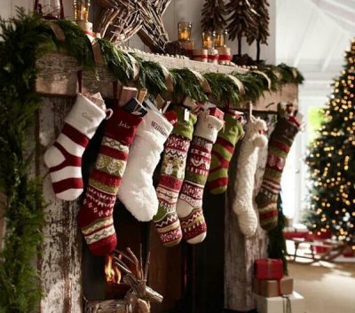 31 Simple Rustic Christmas Decoration Ideas for 2021