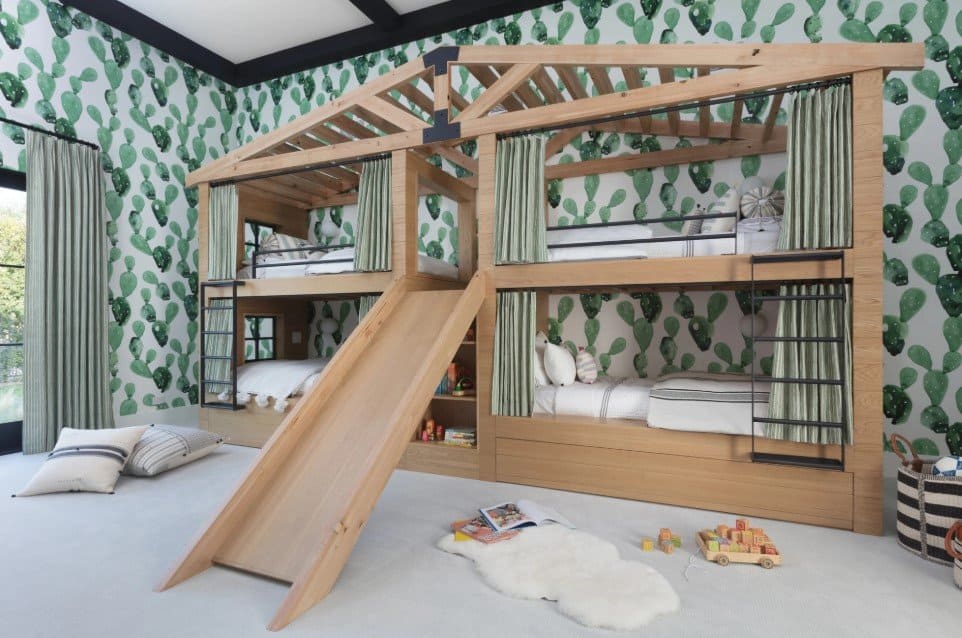 Studio Lifestyle Madison Club Bunk Beds