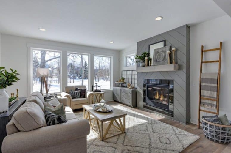 Modern Farmhouse Style Fireplace In Living Room