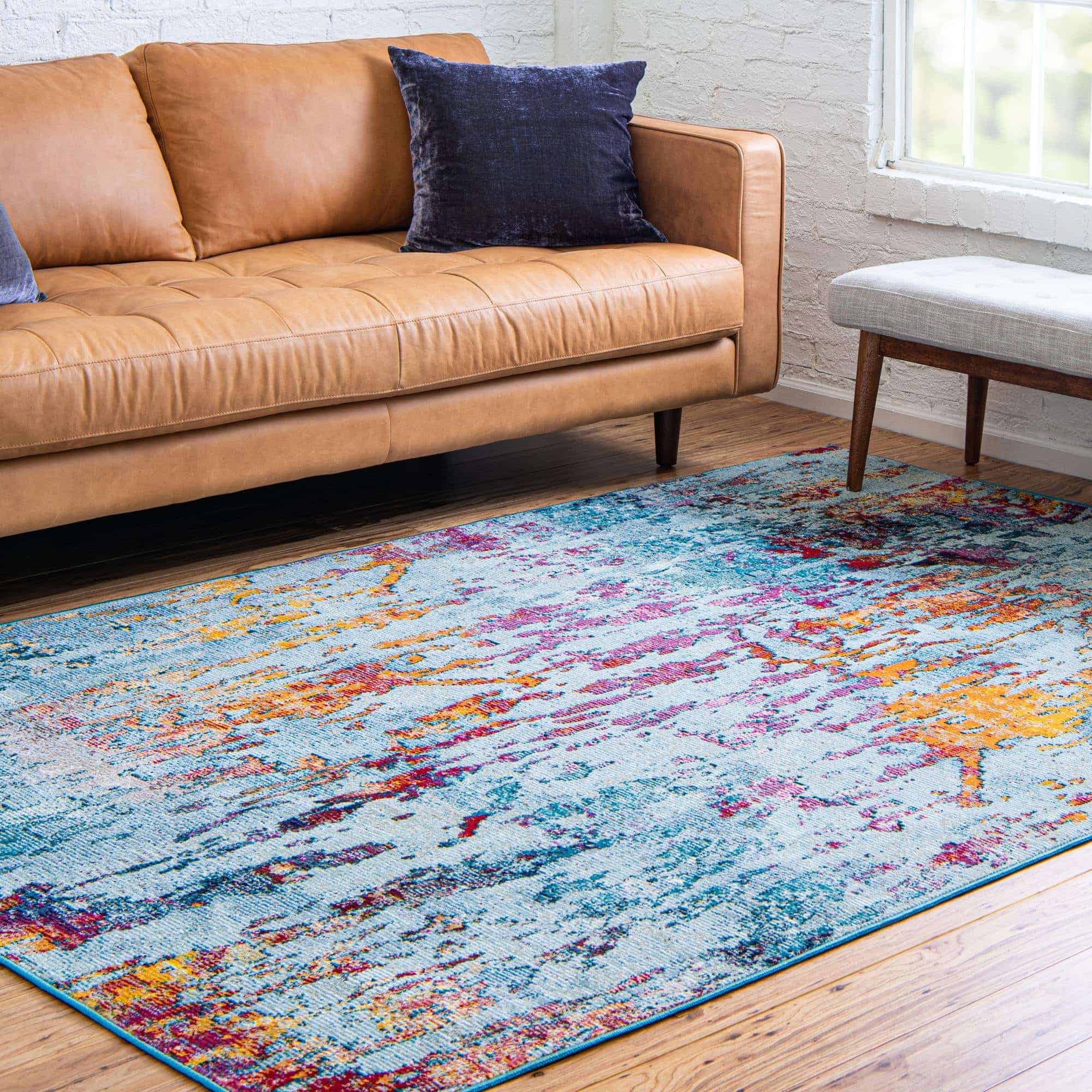 21 Stylish Rugs That Go With Brown Couches, Rugs That Go With Brown Leather Couch