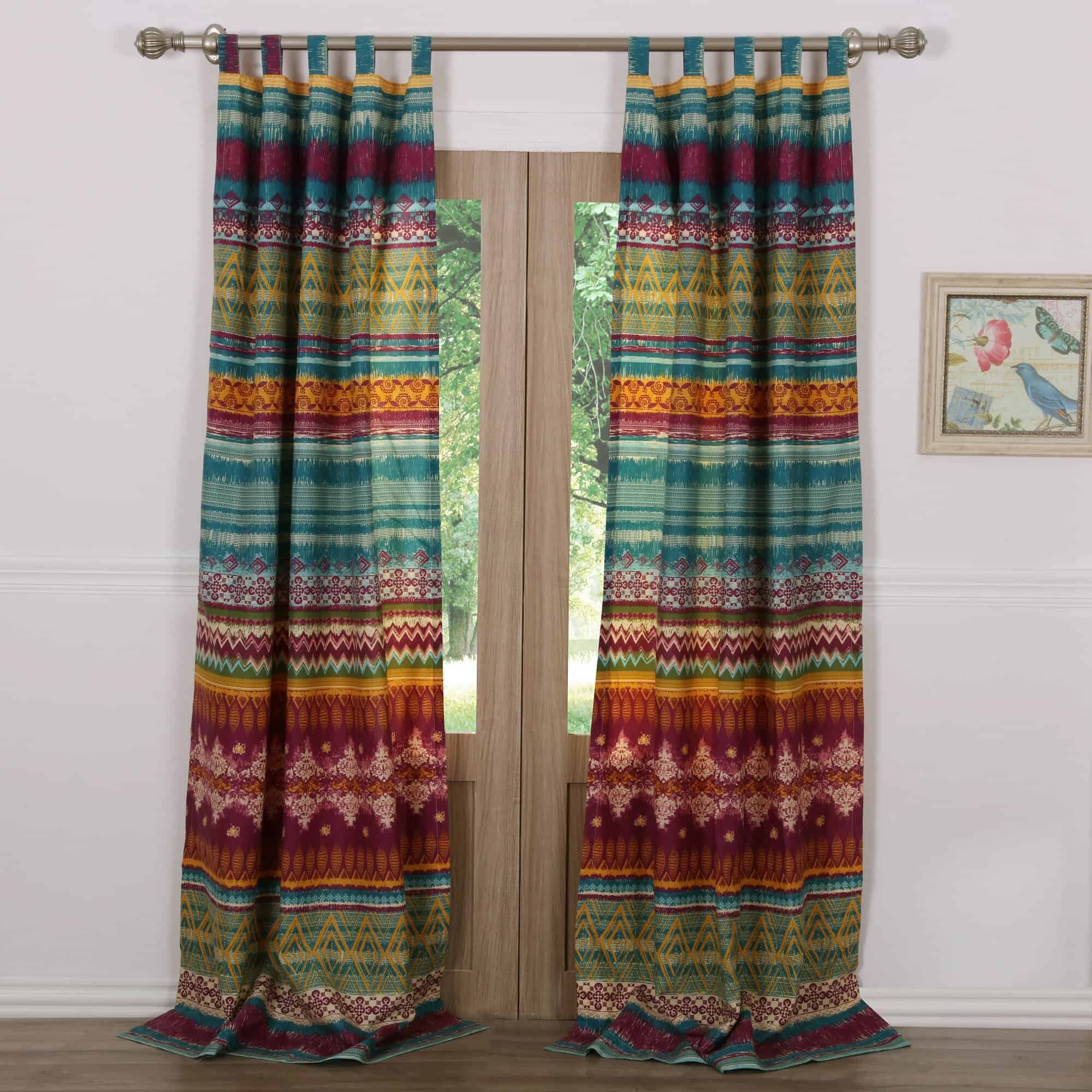 Curtains With Striking Colors Lighten Up Your Home