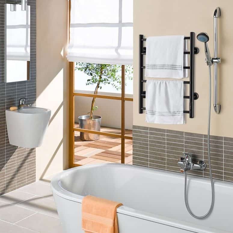 15 Creative Bathroom Towel Rack Ideas