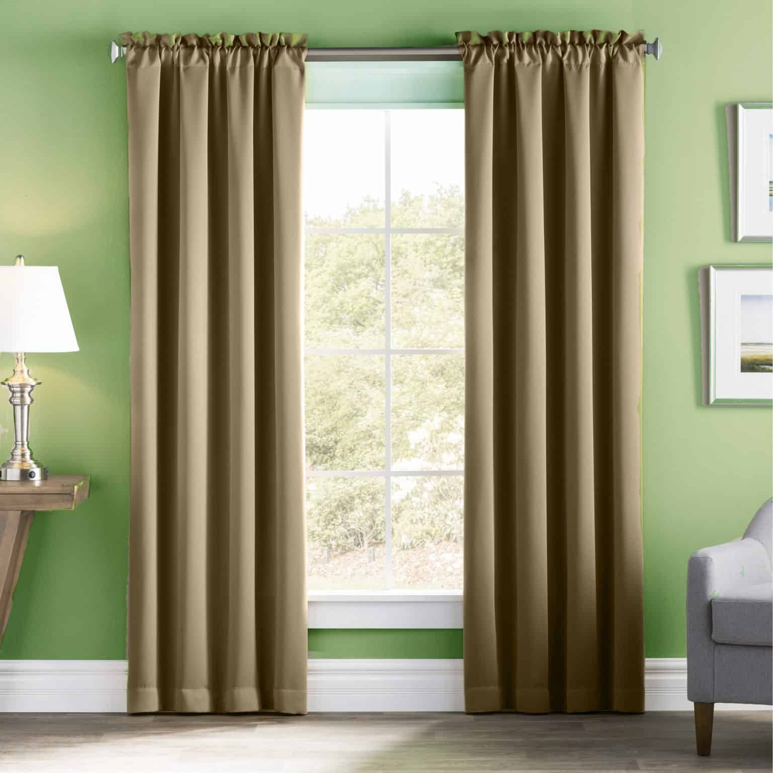 what-color-curtains-go-with-green-walls-16-ideas