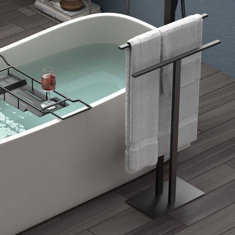 15 Creative Bathroom Towel Rack Ideas