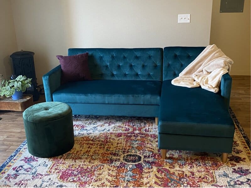 What Color Rug Goes With A Teal Sofa, Teal Living Room Area Rugs