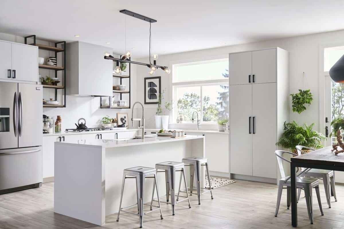 White Kitchen Cabinets