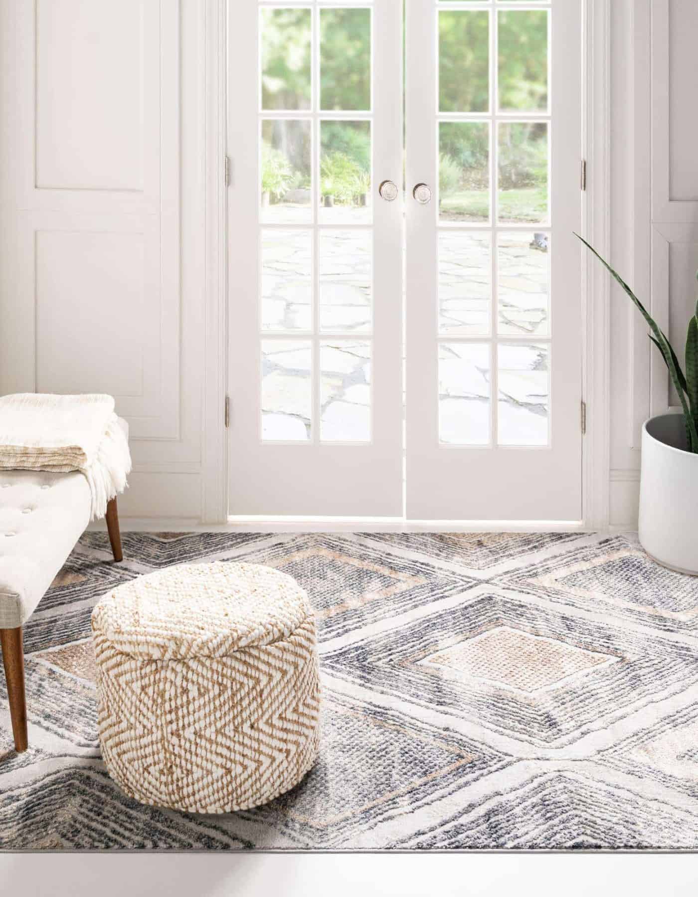 15 Of The Best Area Rugs For A Beach House In 2024   5 Gray Caspian Rug 1400x1799 