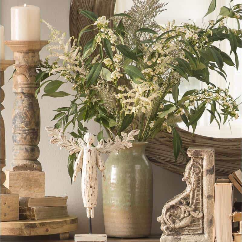 Give A Rustic Touch To Your Dining Room With A Handmade Ceramic Vase